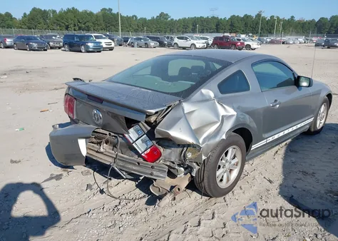 2008 Ford Mustang V6 Deluxe/V6 Premium from USA, damaged, VIN 1ZVHT80N385127292